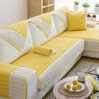 Luxury sofa cushions suitable for all four seasons.